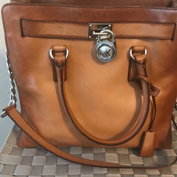 Michael Kors Handbag - Picture 5 of 9